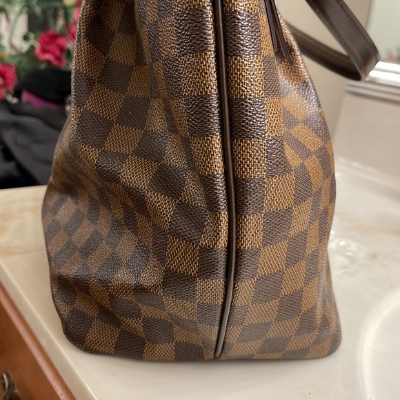 Louis Vuitton Damien - Picture 8 of 11